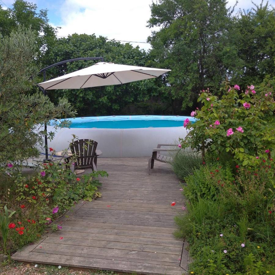 Villa La Roulotte Du Moulin De Palet à Baugé Extérieur photo